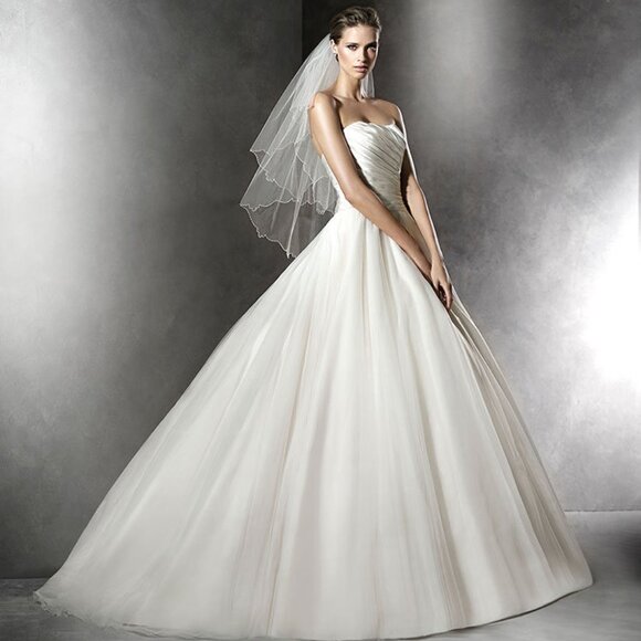 Pronovias Dresses & Skirts - Pronovias Wedding Dress Plesana